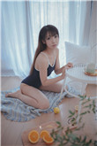 《拍婚纱照把处给了摄影师》